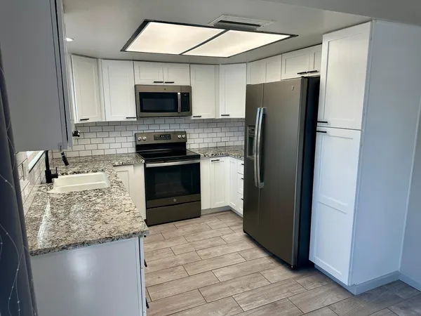 $1,795 | 116 West Loma Vista Drive, Unit 104, Tempe, AZ 85282