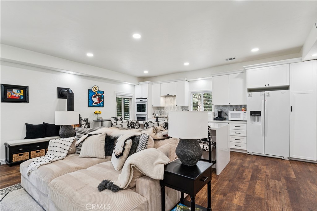 29104 Bald Eagle Ridge Road Lake Arrowhead, CA 92352 - Photo 57 of 72 Gallery Image 57