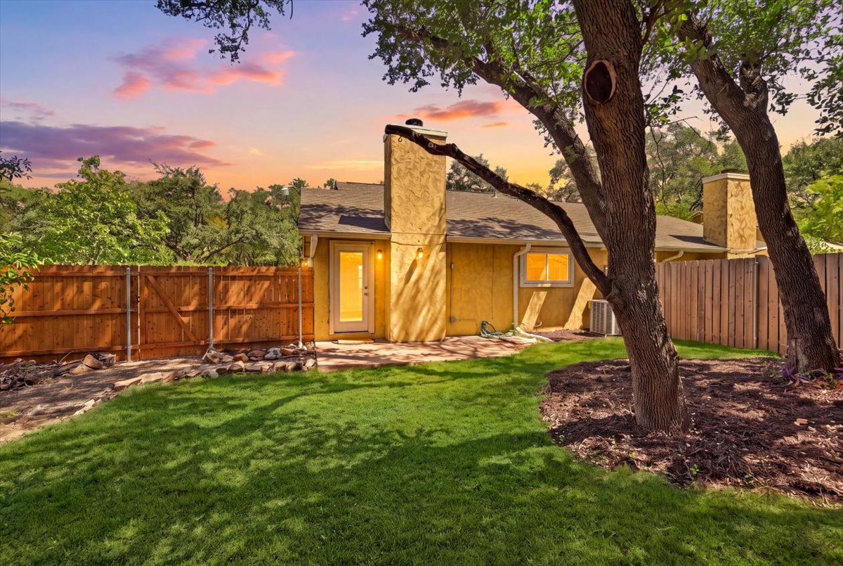 4902 Duval Road, Unit R2 Austin, TX 78727 - Photo 23 of 24 Gallery Image 23