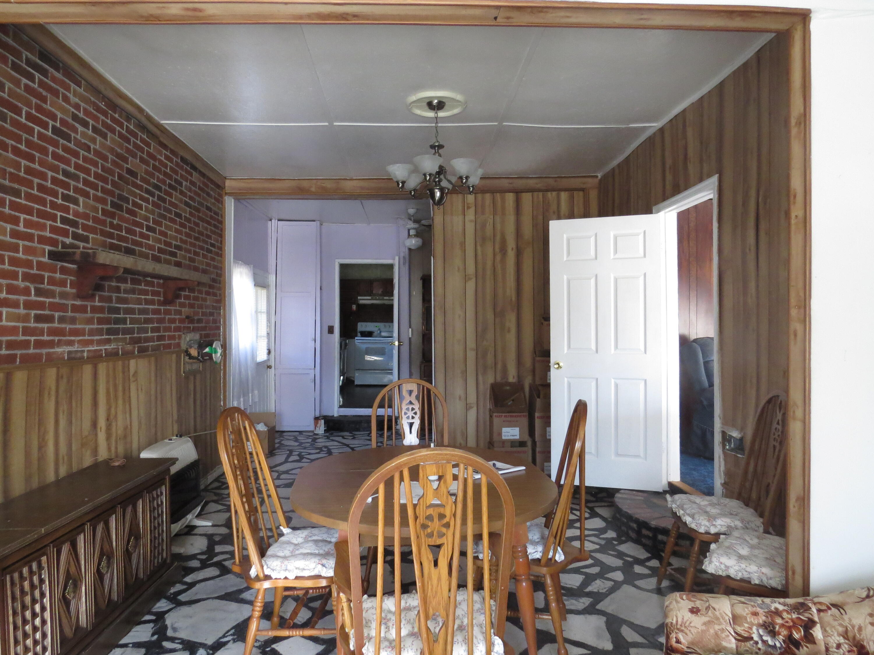 11715 Charlotte Road Coeburn, VA 24230 - Photo 16 of 50 IMG_0822