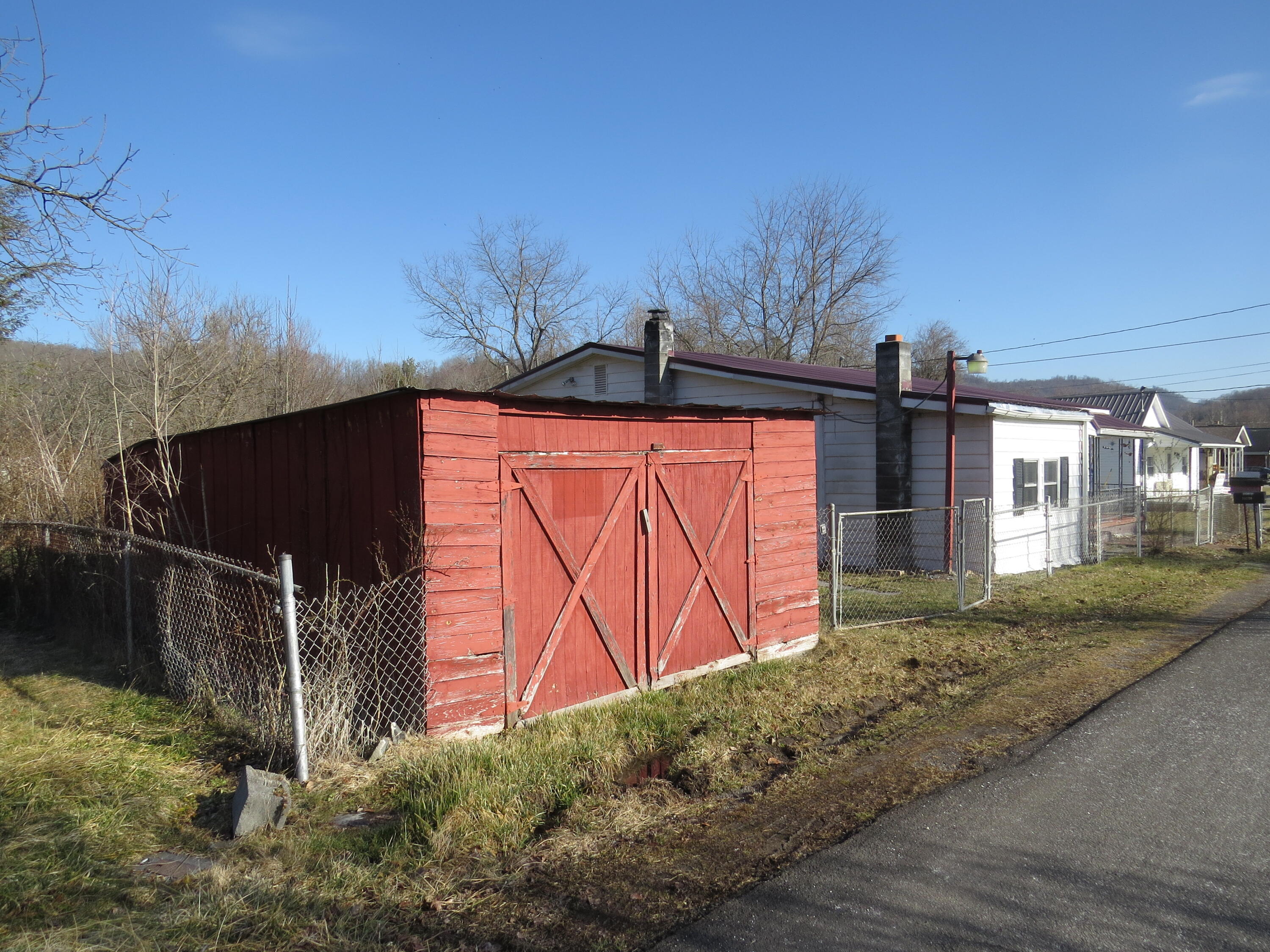 11715 Charlotte Road Coeburn, VA 24230 - Photo 40 of 50 IMG_0804