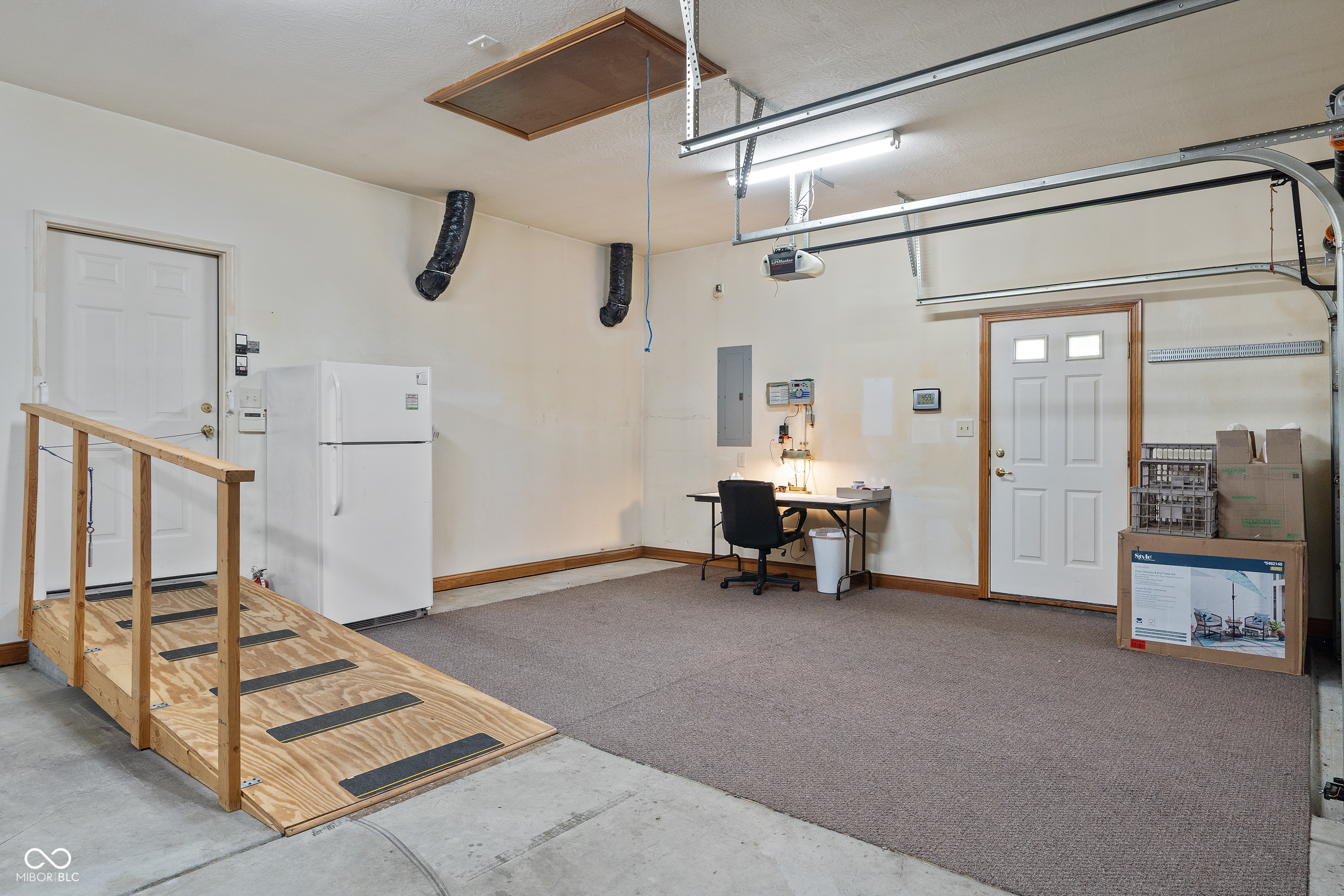 6226 Simien Road Indianapolis, IN 46237 - Photo 19 of 42 Gallery Image 19