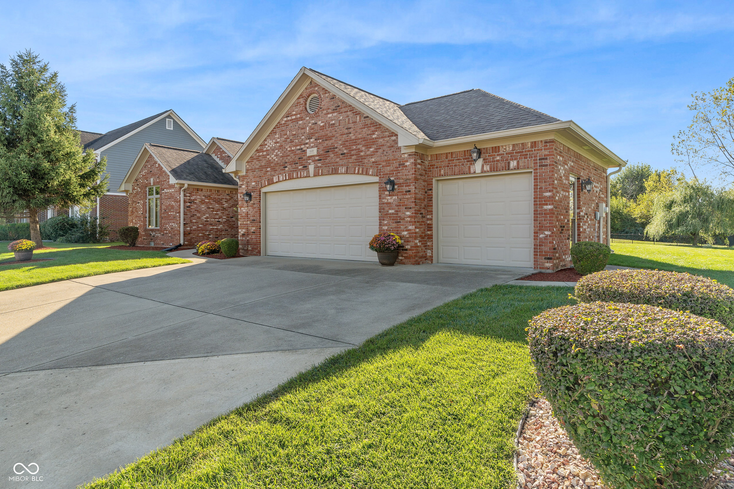 6226 Simien Road Indianapolis, IN 46237 - Photo 2 of 42 Gallery Image 2
