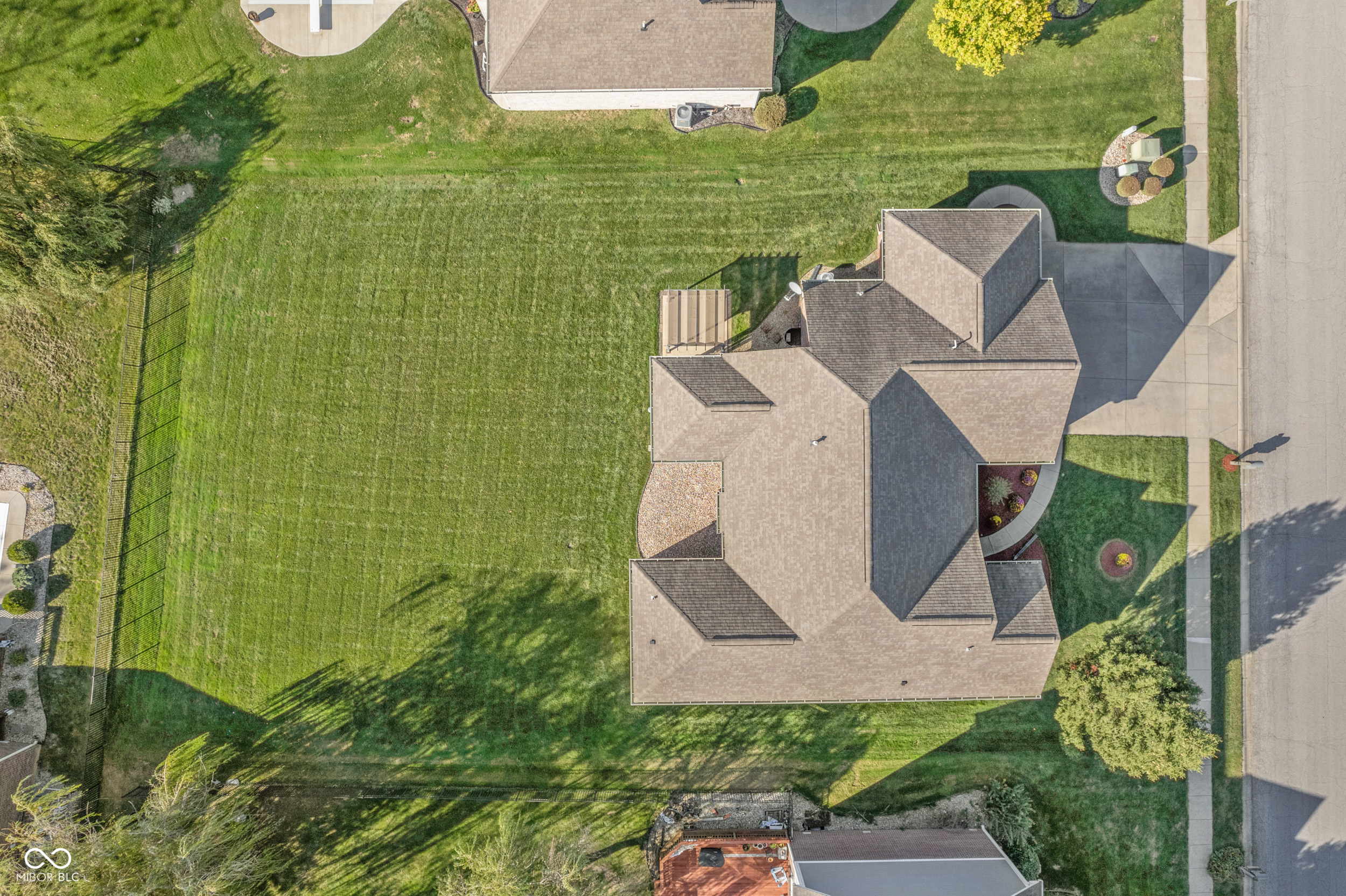 6226 Simien Road Indianapolis, IN 46237 - Photo 39 of 42 Gallery Image 39