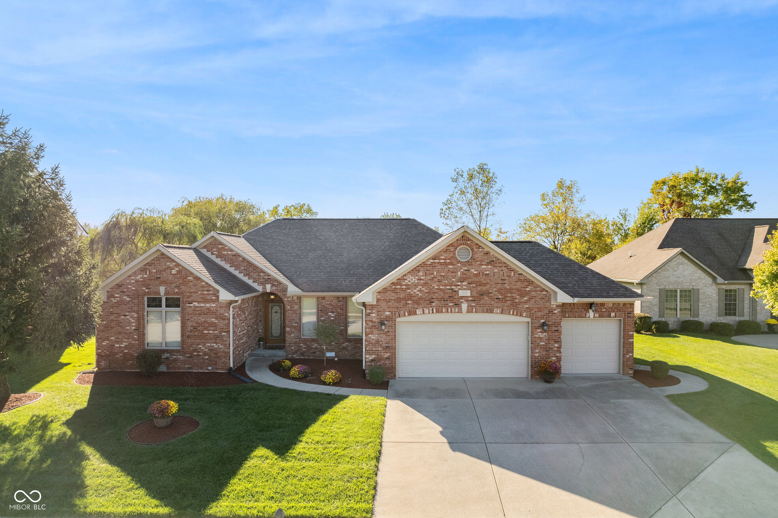 6226 Simien Road Indianapolis, IN 46237 - Photo 5 of 42 Gallery Image 5
