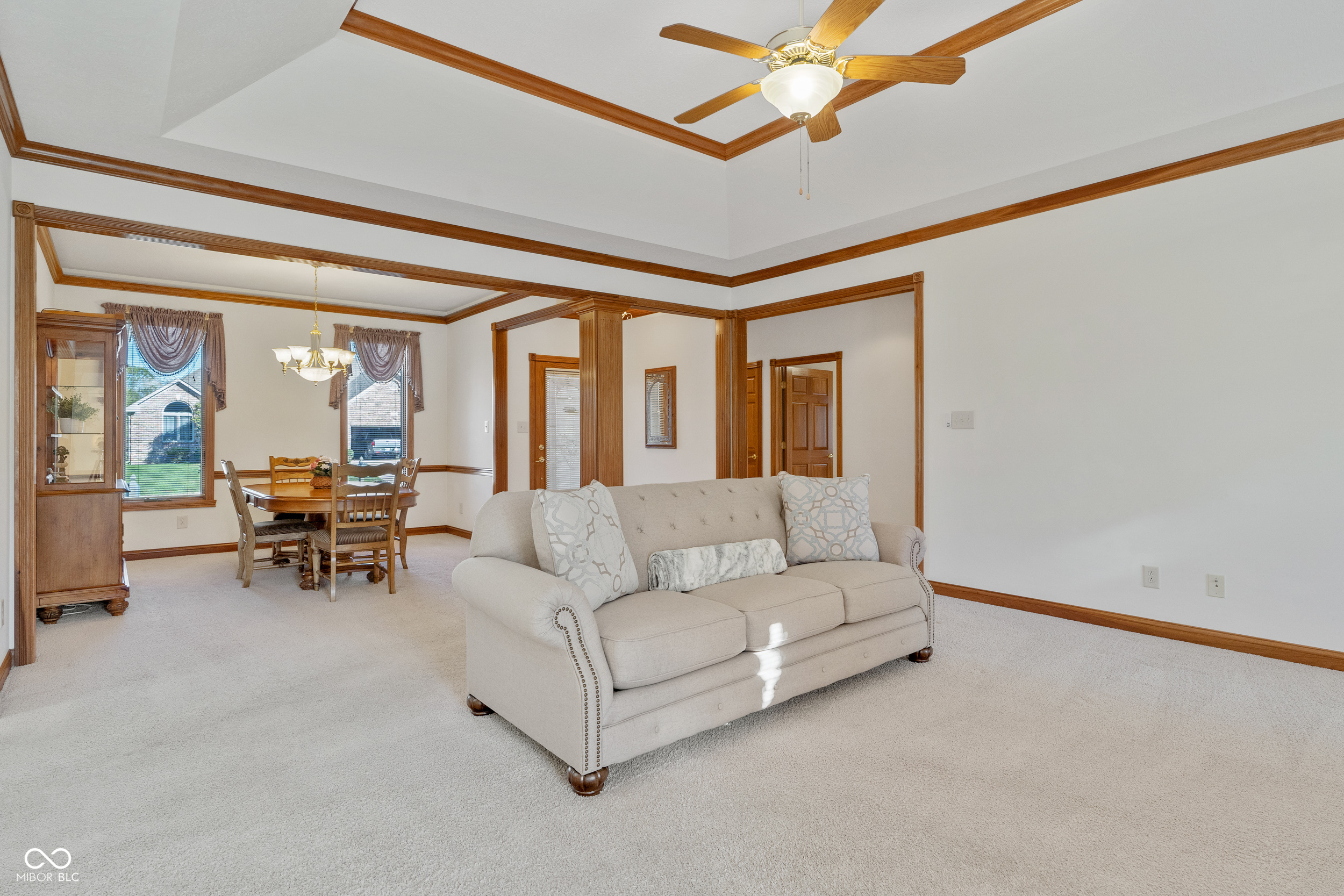 6226 Simien Road Indianapolis, IN 46237 - Photo 8 of 42 Gallery Image 8