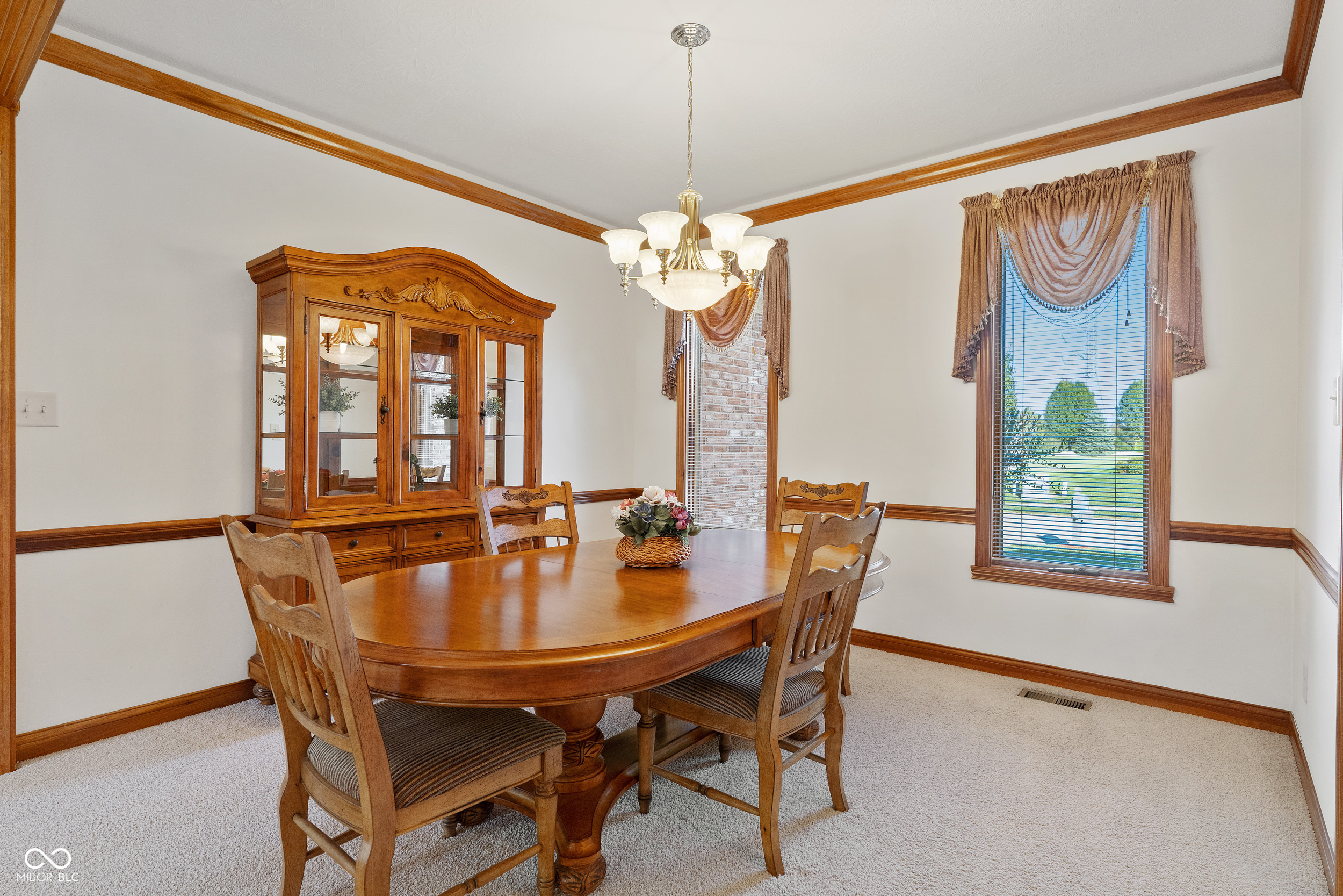 6226 Simien Road Indianapolis, IN 46237 - Photo 10 of 42 Gallery Image 10