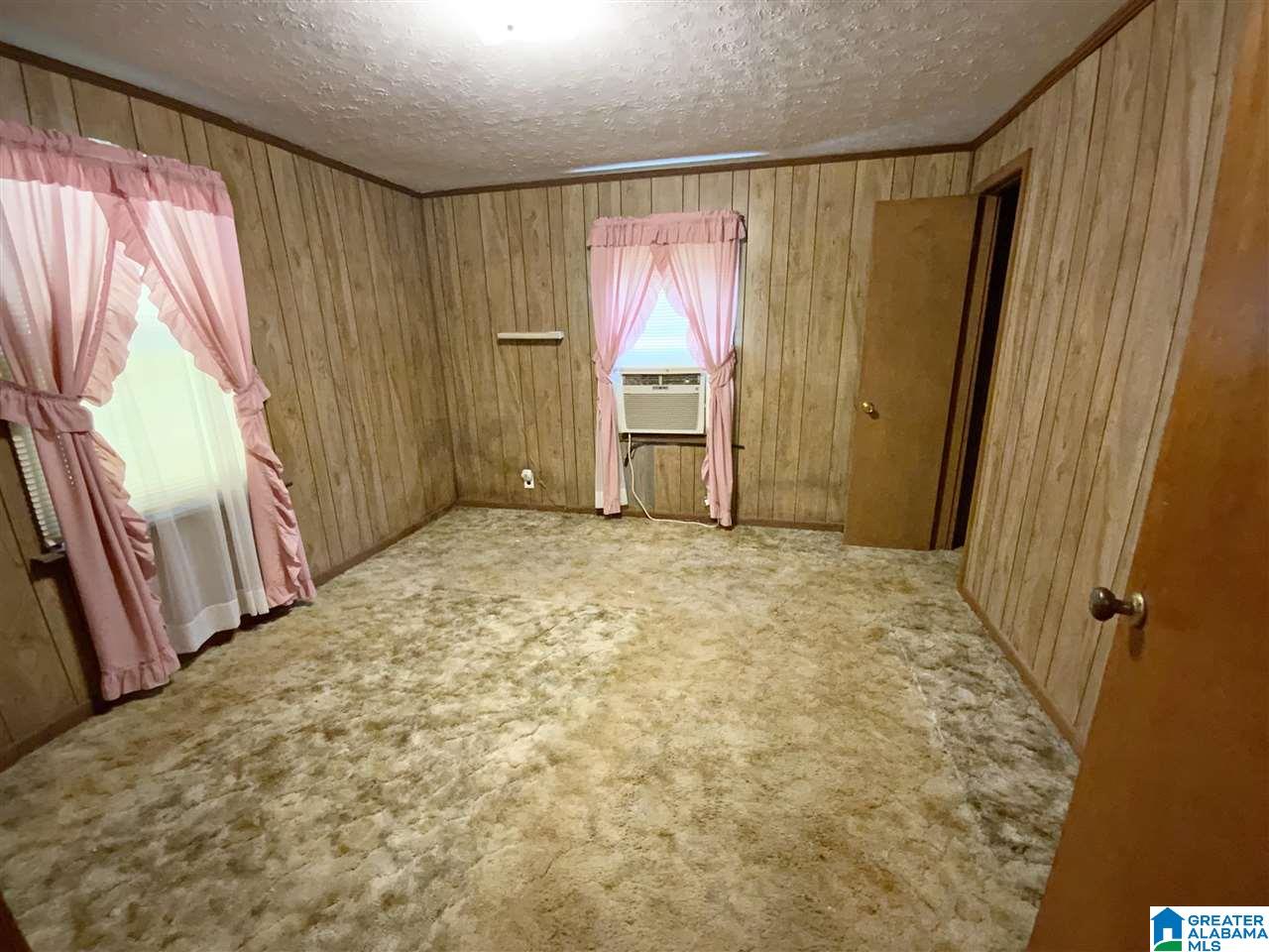 933 McElderry Road North Munford, AL 36268 - Photo 12 of 27