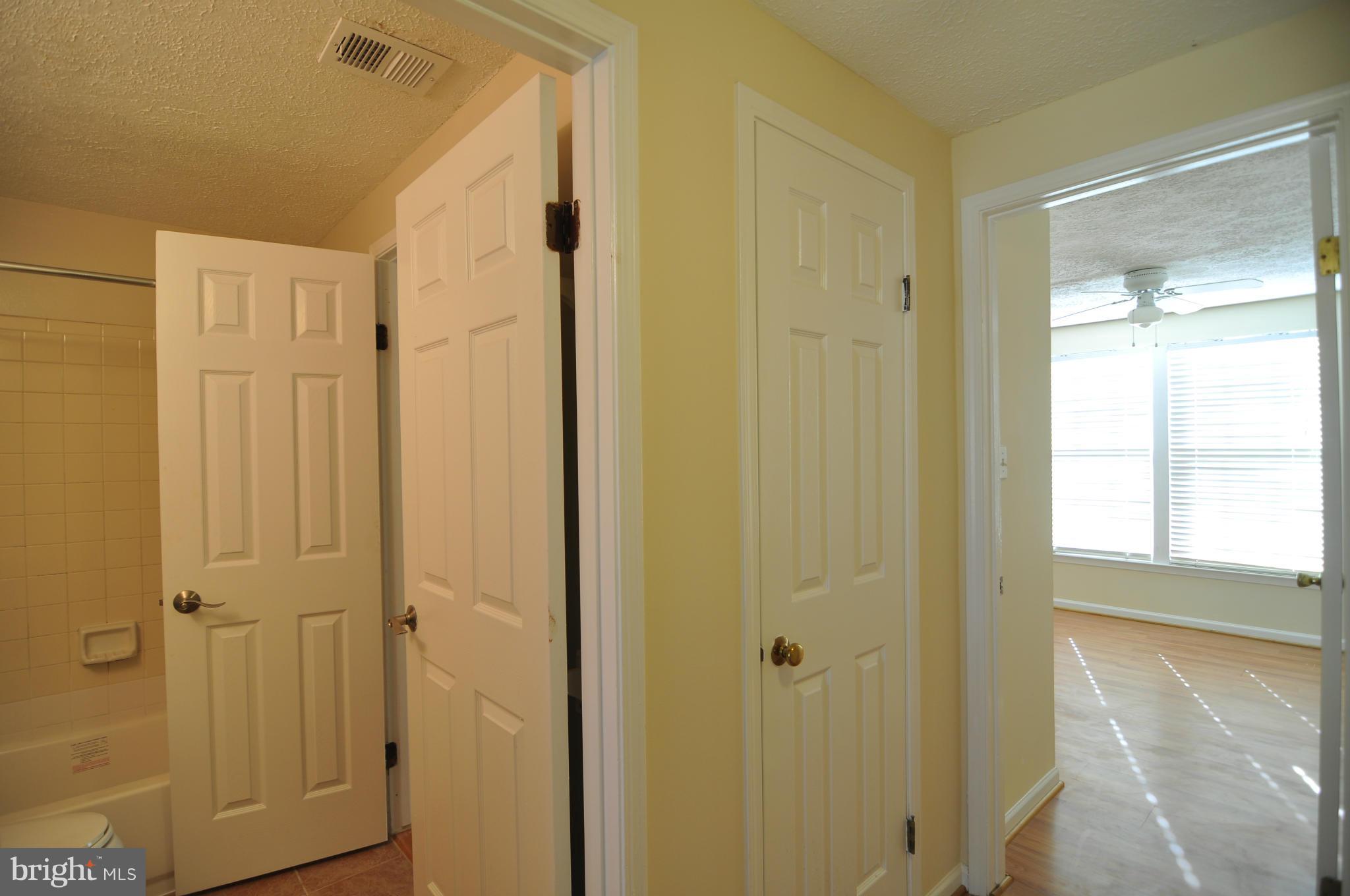 1956 Belmont Ridge Court Reston, VA 20191 - Photo 13 of 29 Interior (General)