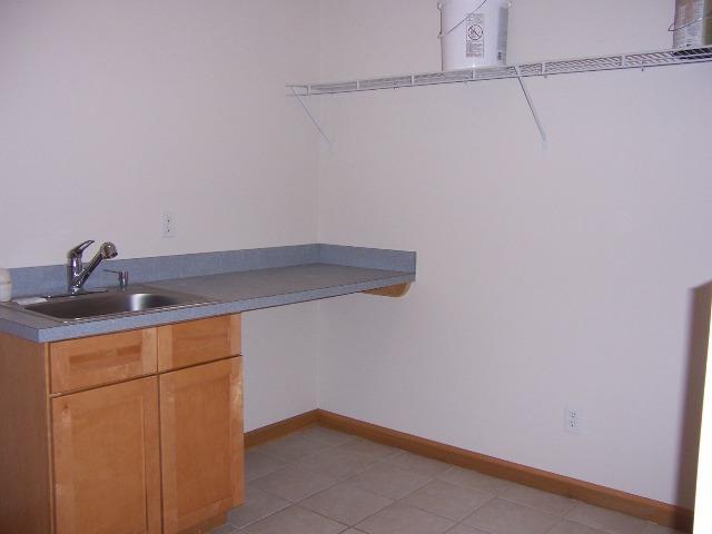 1819 Amity Road Galloway, OH 43119 - Photo 13 of 16
