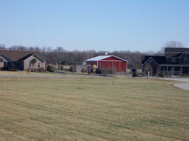 1819 Amity Road Galloway, OH 43119 - Photo 4 of 16