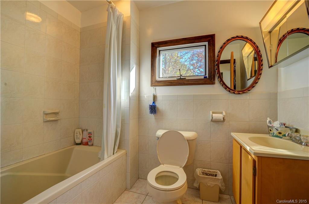 139 Cove Springs Road Rutherfordton, NC 28139 - Photo 5 of 19 Gallery Image 5