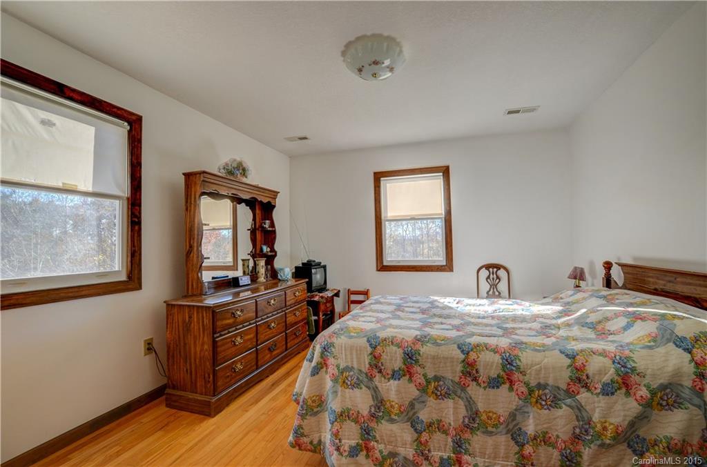 139 Cove Springs Road Rutherfordton, NC 28139 - Photo 6 of 19 Gallery Image 6