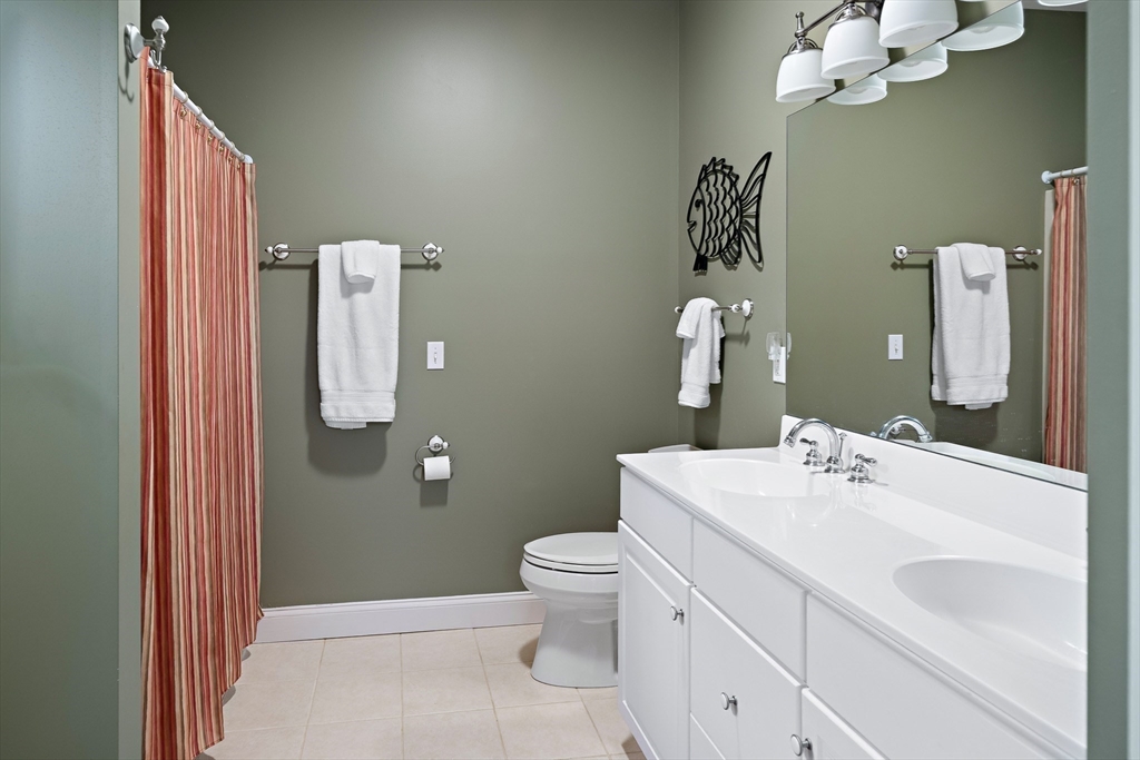42 Deacon Vincent Way Edgartown, MA 02539 - Photo 17 of 30