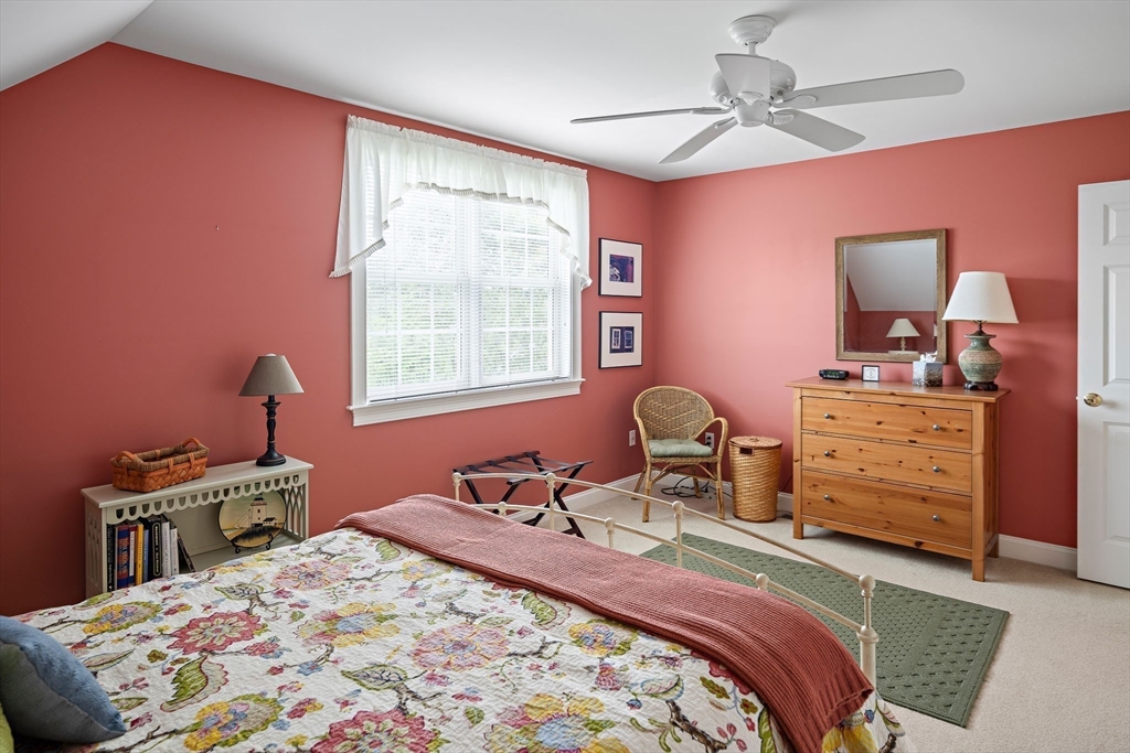 42 Deacon Vincent Way Edgartown, MA 02539 - Photo 23 of 30