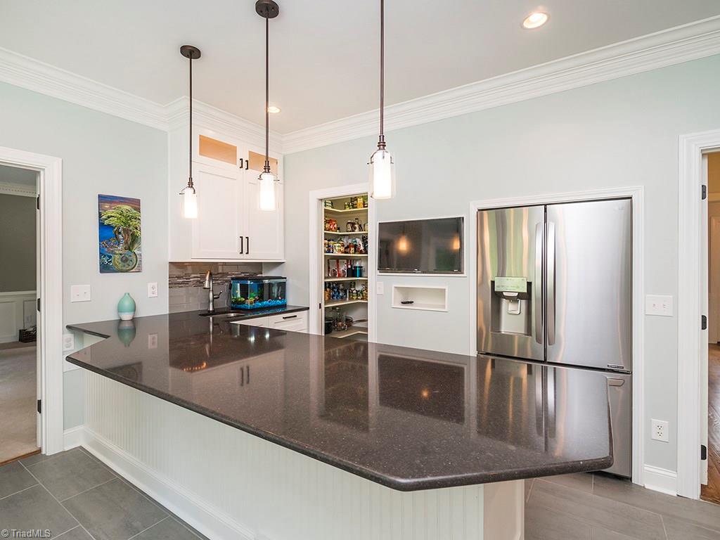 5001 Leadenhall Road Oak Ridge, NC 27310 - Photo 11 of 30