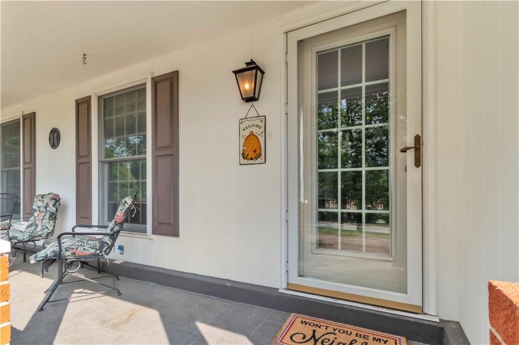 Inviting front porch leading to the front door!