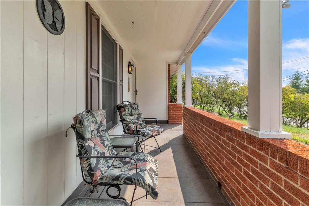 Enjoy evenings on the covered front porch!