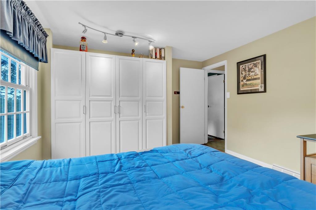 5100 West Harbison Road Pittsburgh, PA 15205 - Photo 32 of 49 built-in closets