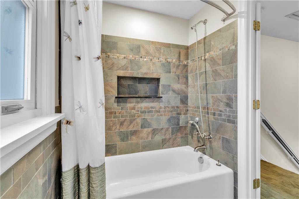5100 West Harbison Road Pittsburgh, PA 15205 - Photo 34 of 49 Tiled & inset shelf