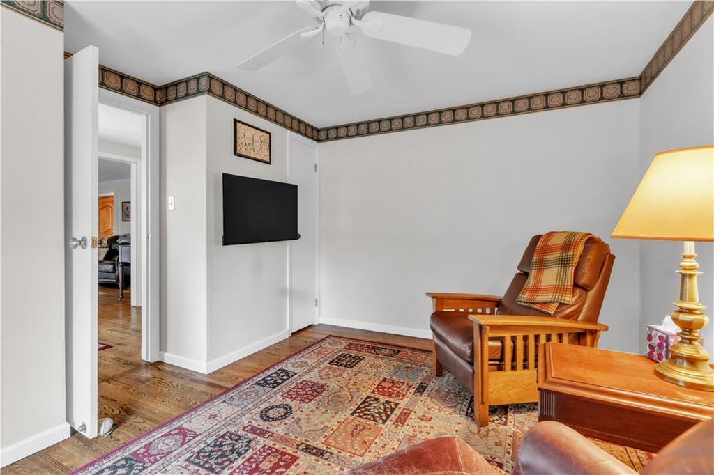 5100 West Harbison Road Pittsburgh, PA 15205 - Photo 37 of 49 Great main floor bedroom or office space