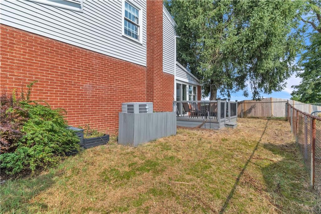 5100 West Harbison Road Pittsburgh, PA 15205 - Photo 42 of 49 additional side yard view!