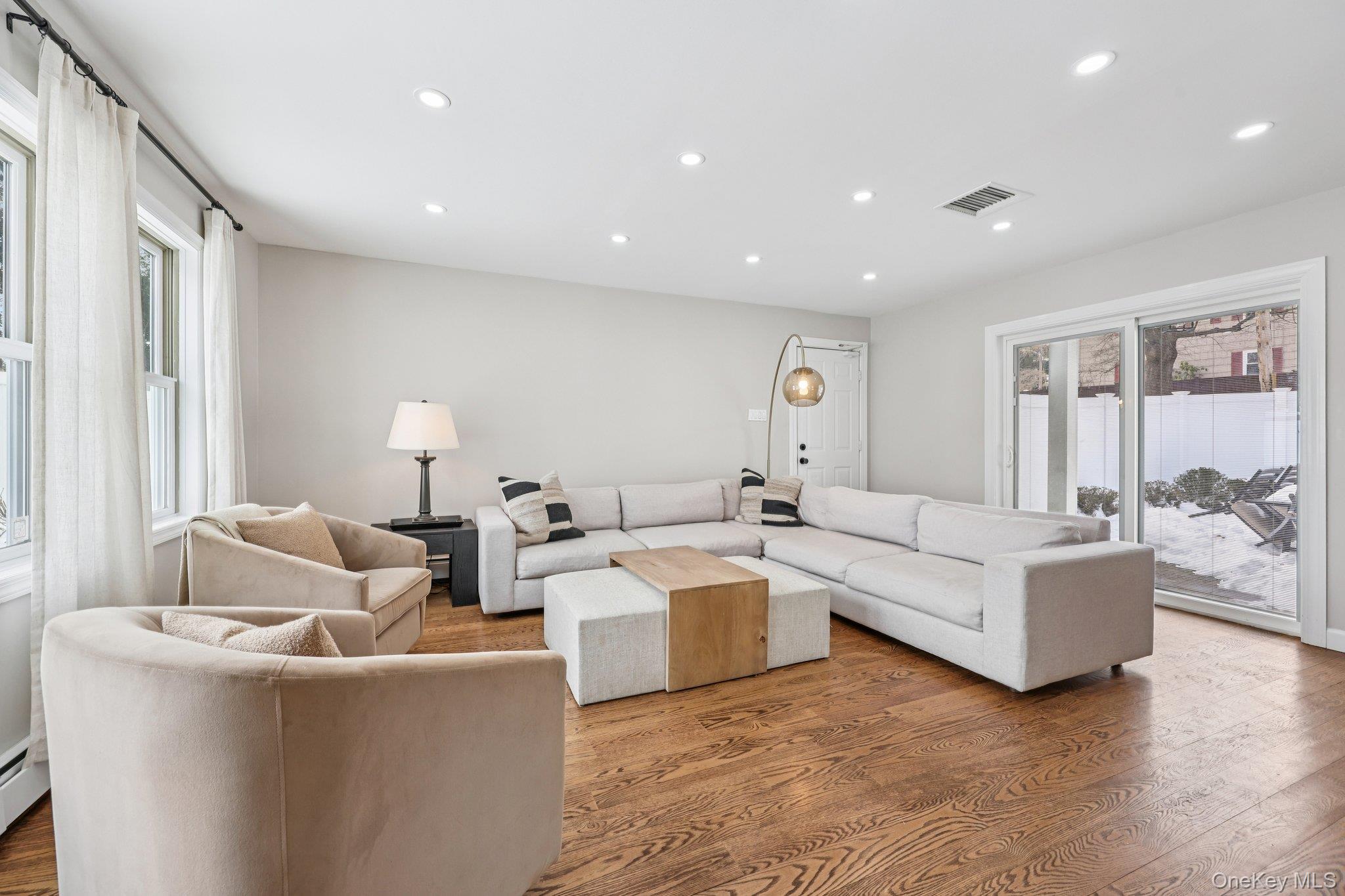 56 Hewitt Avenue Bronxville, NY 10708 - Photo 21 of 50