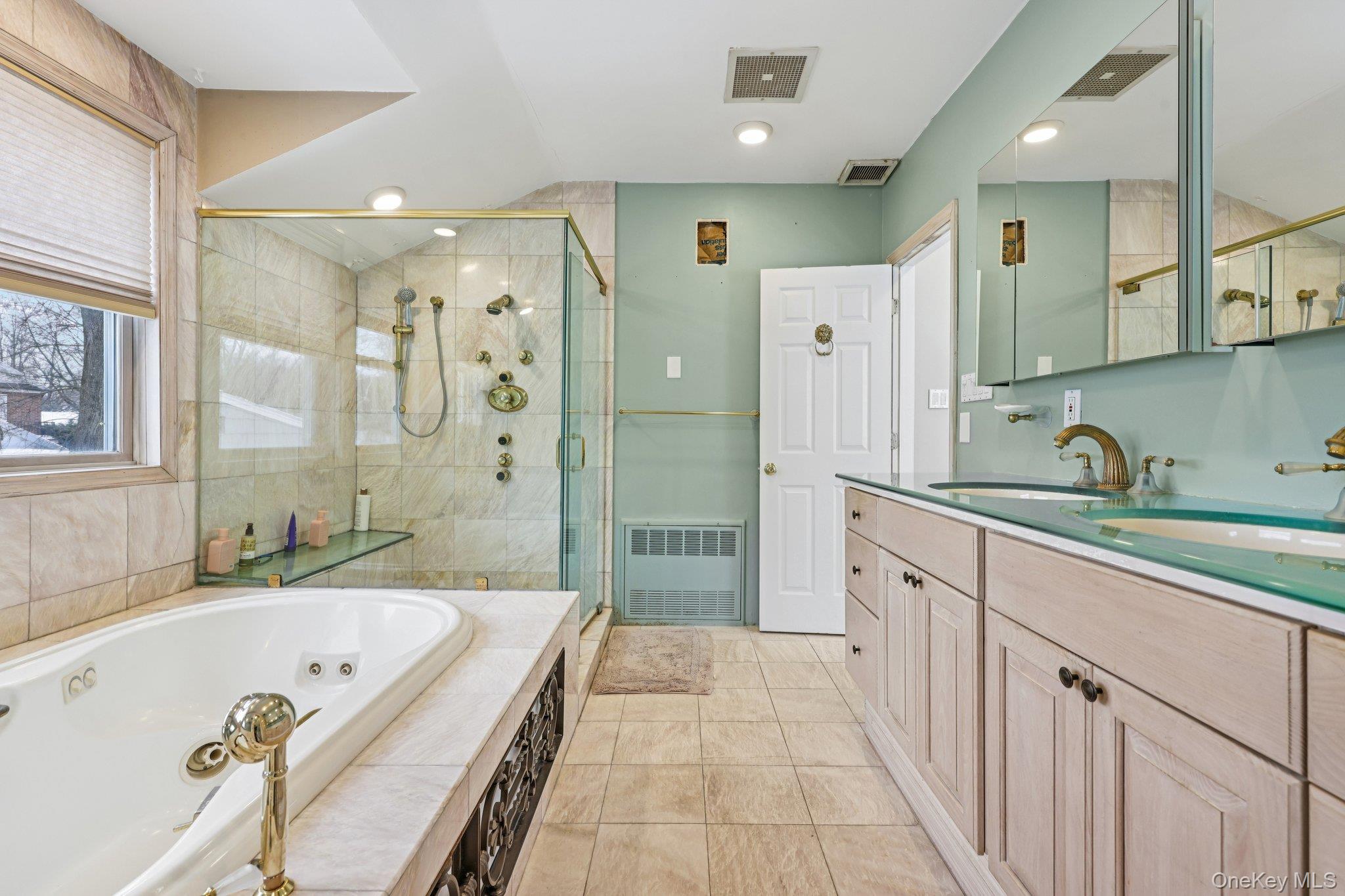 56 Hewitt Avenue Bronxville, NY 10708 - Photo 31 of 50