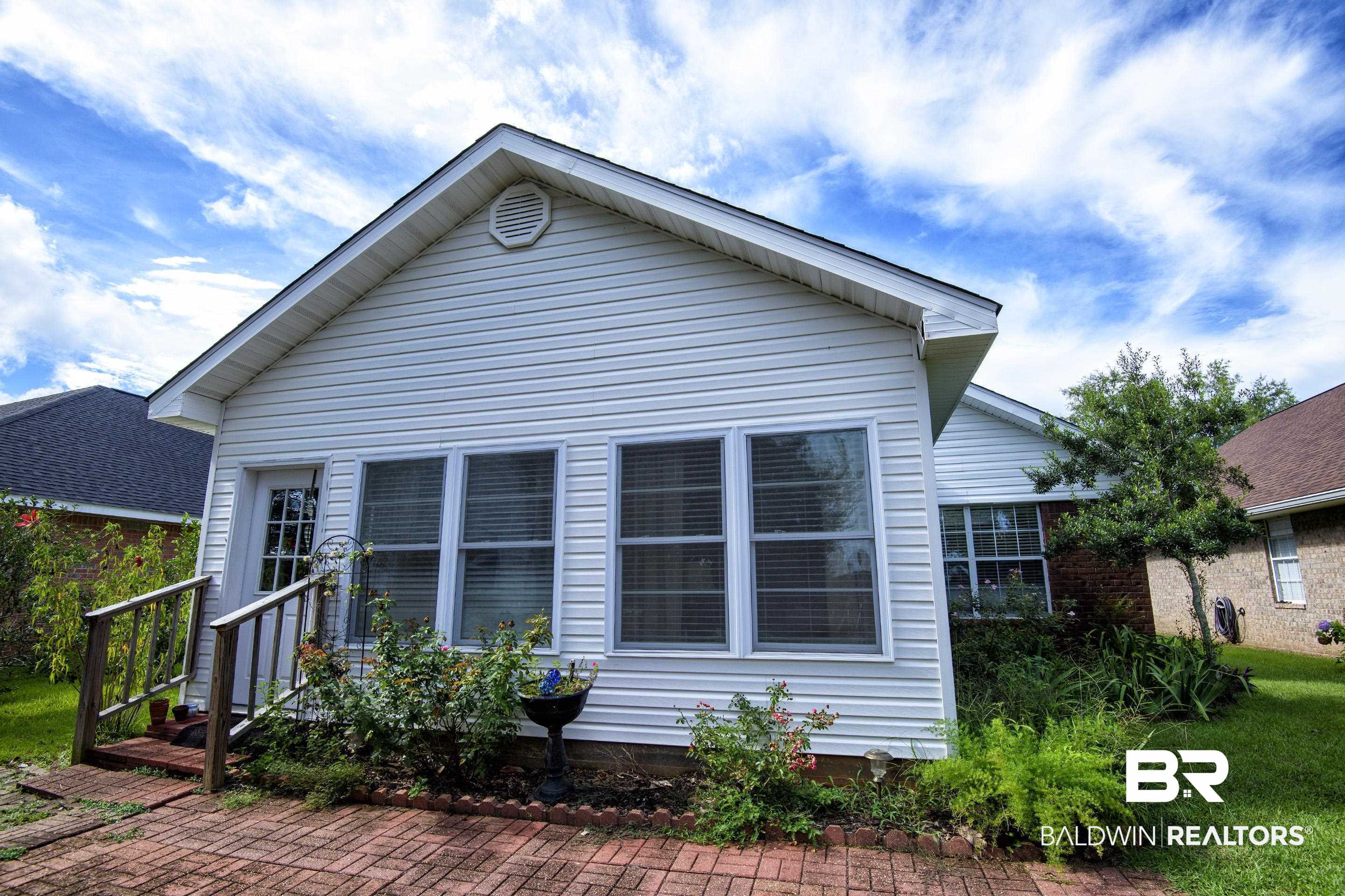 132 Vivian Loop Fairhope, AL 36532 - Photo 6 of 31