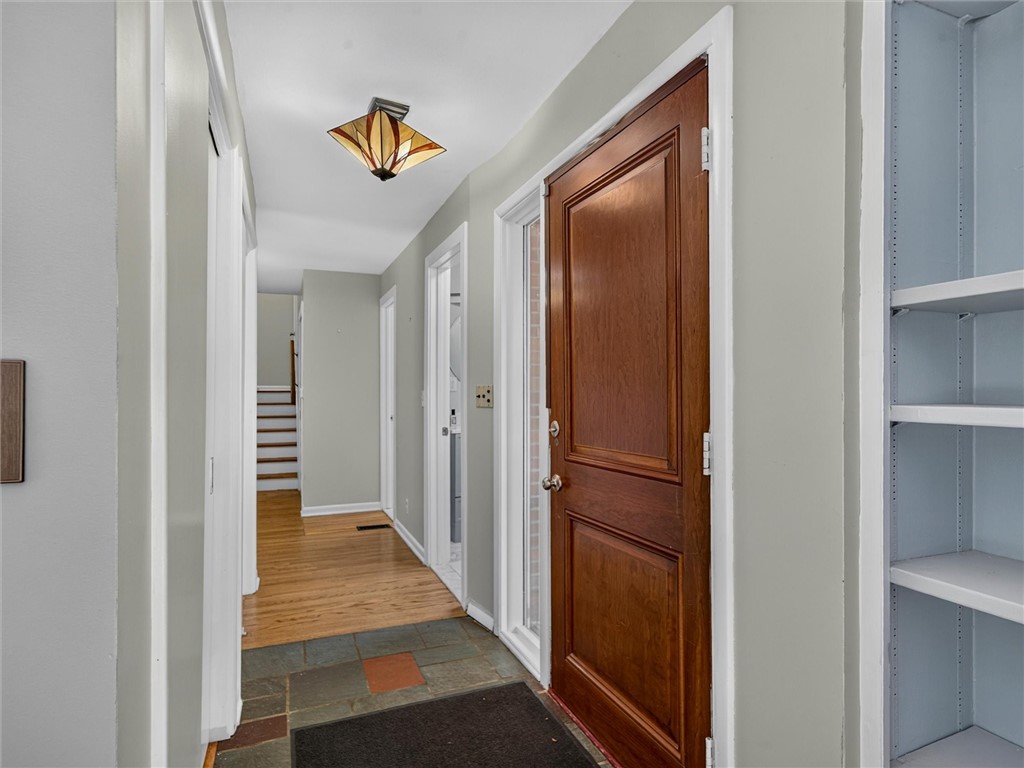 6 Far View Hills Road Brighton, NY 14620 - Photo 6 of 49