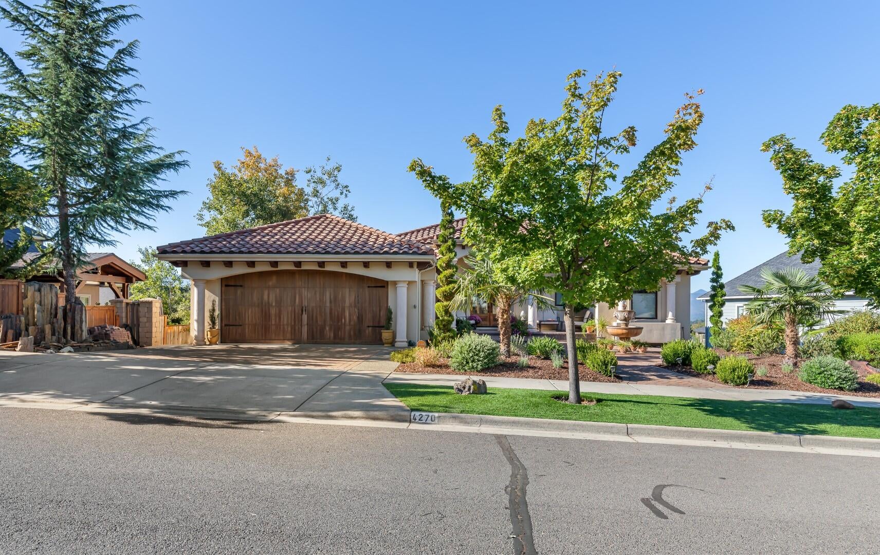 4270 Evening Ridge Terrace Medford, OR 97504 - Photo 72 of 89 9R9A9540