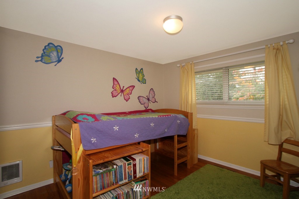 5607 Highland Road Everett, WA 98203 - Photo 13 of 25
