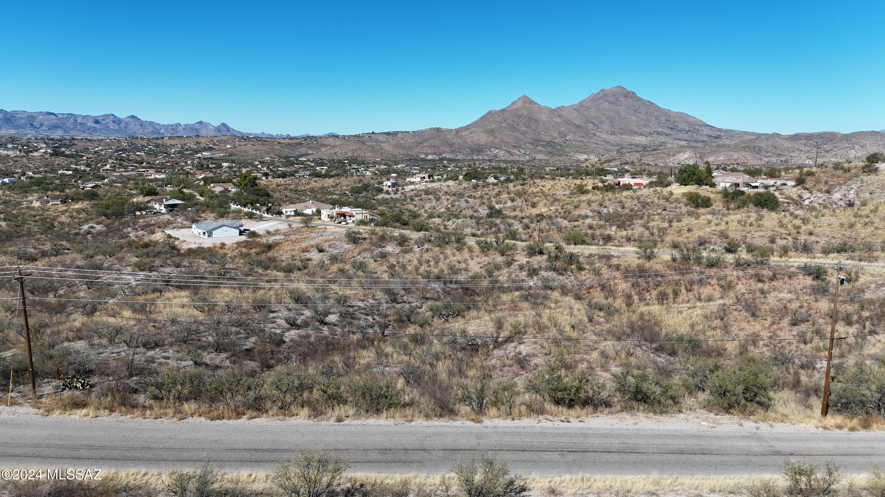 194 Camino San Xavier, Unit 16 Rio Rico, AZ 85648 - Photo 3 of 12 Gallery Image 3