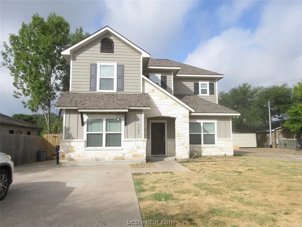$3,275 | 1122 Phoenix Street, College Station, TX 77840