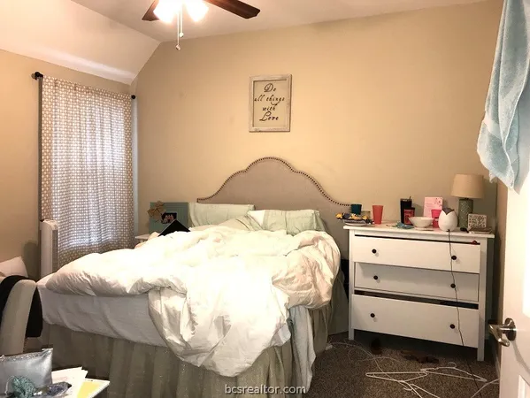 $3,275 | 1122 Phoenix Street, College Station, TX 77840