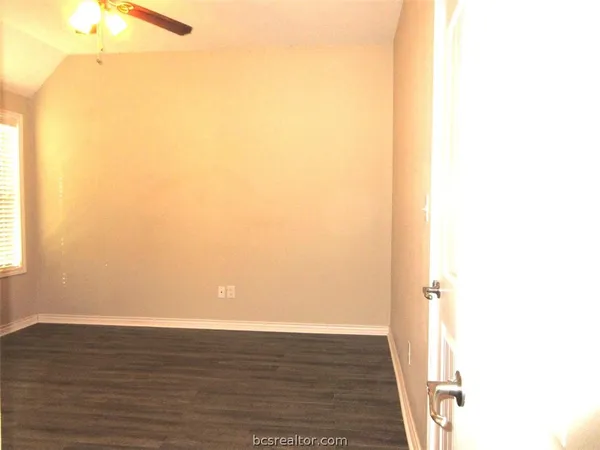 $3,275 | 1122 Phoenix Street, College Station, TX 77840