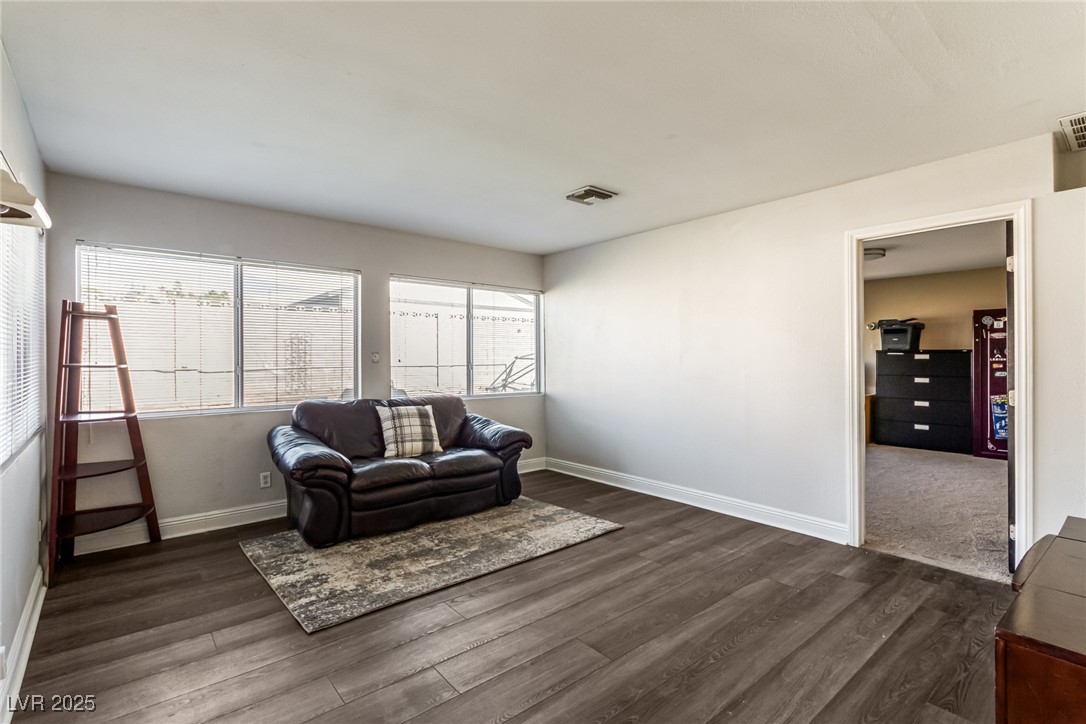 2120 Thoroughbred Road Henderson, NV 89002 - Photo 25 of 57 Living area with dark plenty of natural light