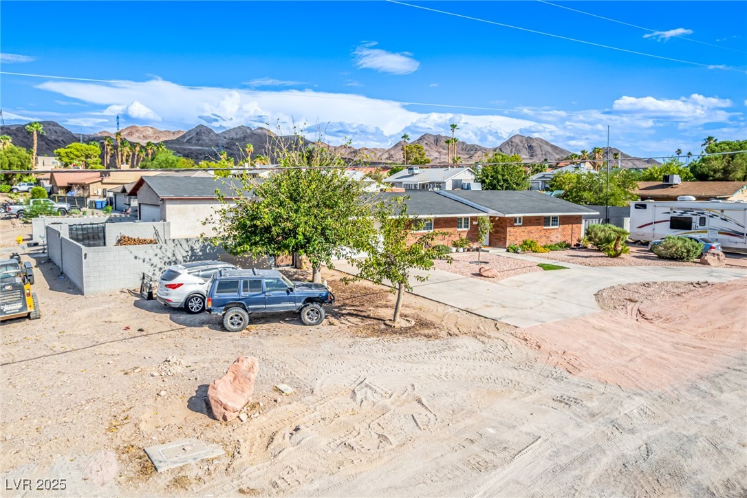 2120 Thoroughbred Road Henderson, NV 89002 - Photo 3 of 57 View of Corner lot , a mountain views,