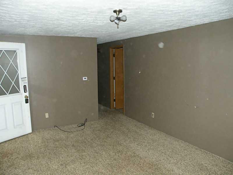 2759 East Elroy Ansonia Road Ansonia, OH 45303 - Photo 3 of 15