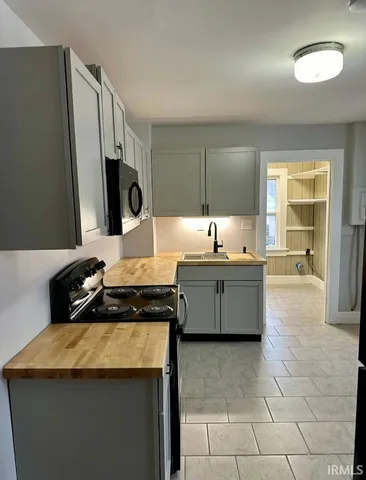 $164,900 | 1629 Ewing Avenue, Evansville, IN 47712