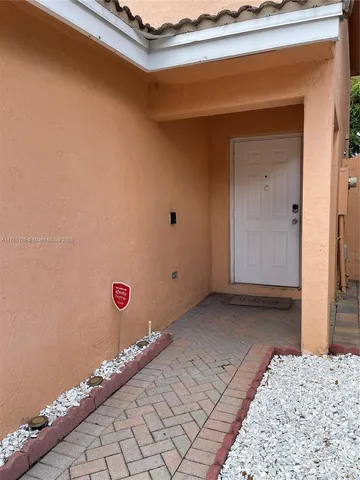 $3,700 | 9251 Northwest 55th Street, Sunrise, FL 33351