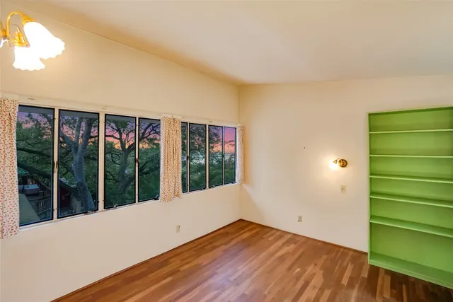 $925,000 | 1806 Alta Vista Avenue, Austin, TX 78704