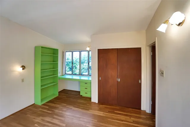 $925,000 | 1806 Alta Vista Avenue, Austin, TX 78704