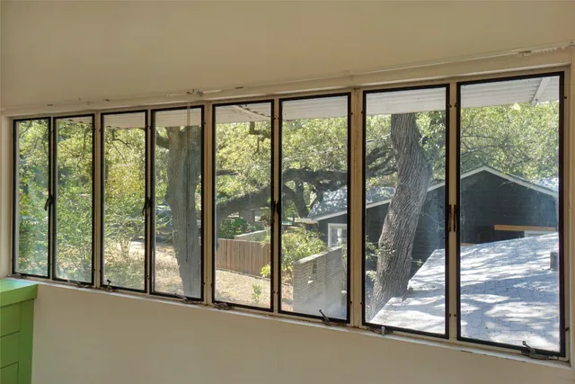 $925,000 | 1806 Alta Vista Avenue, Austin, TX 78704