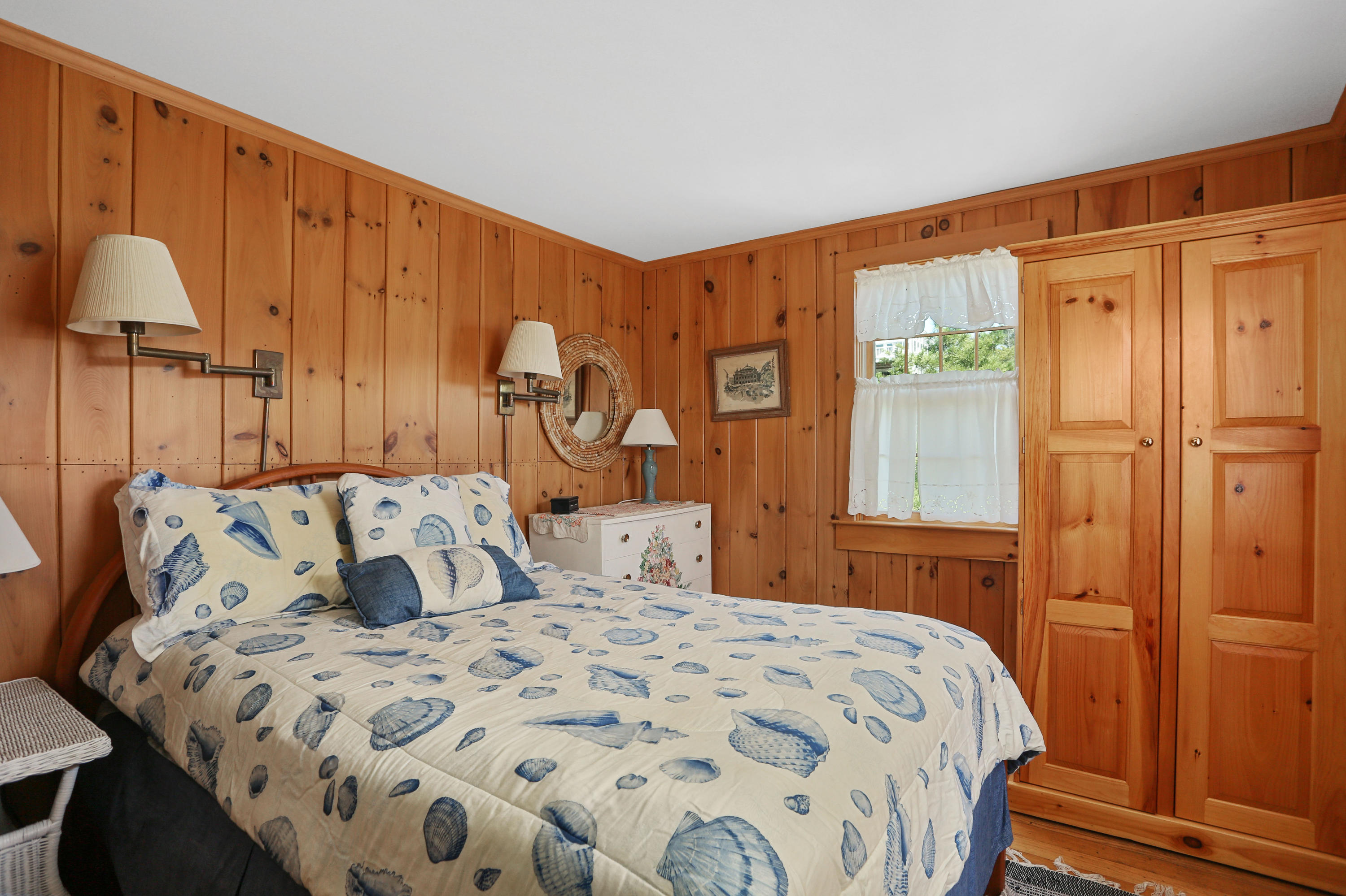 8 Great Hills Road Truro, MA 02666 - Photo 14 of 34 8GreLR-17