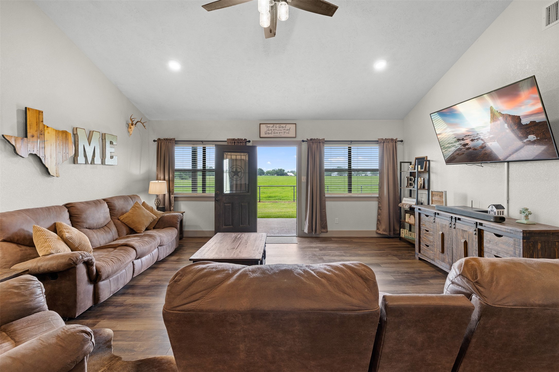 493 Hodde Road Burton, TX 77835 - Photo 12 of 47