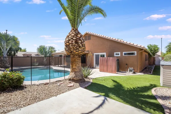 $550,000 | 1371 South Saguaro Street, Gilbert, AZ 85233