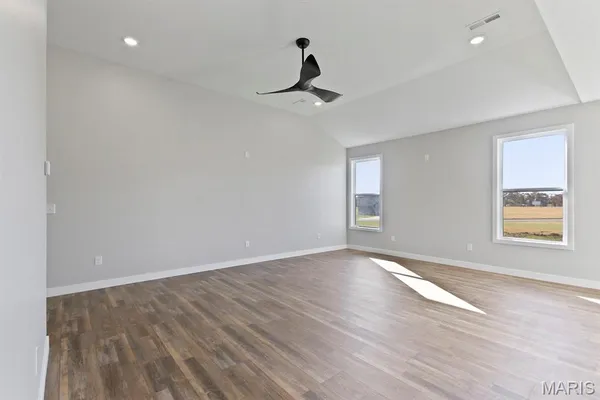 $345,000 | 2103 Vinny Avenue, Moberly, MO 65270