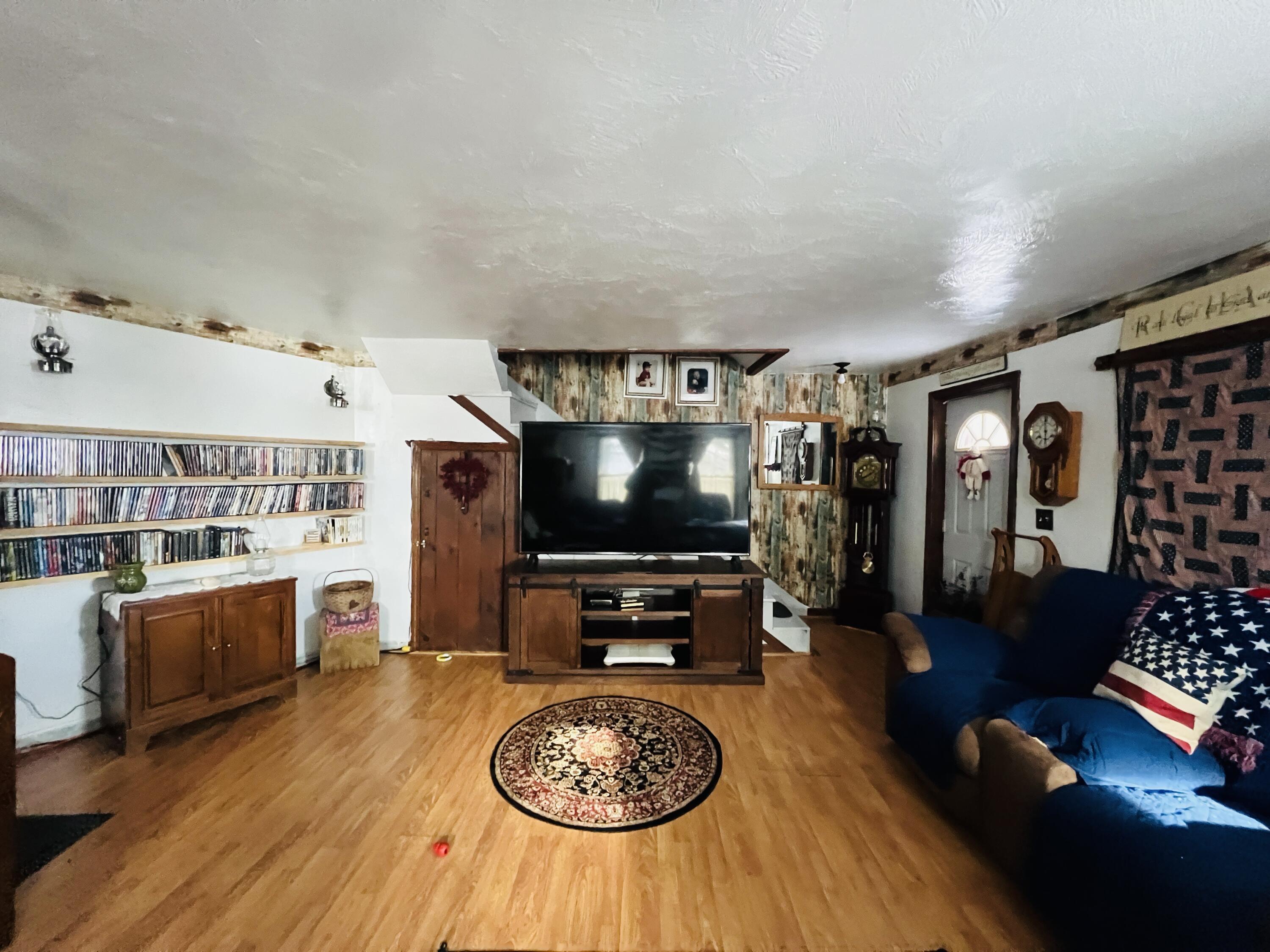 18 Center Street Monson, ME 04464 - Photo 12 of 42 IMG_1687