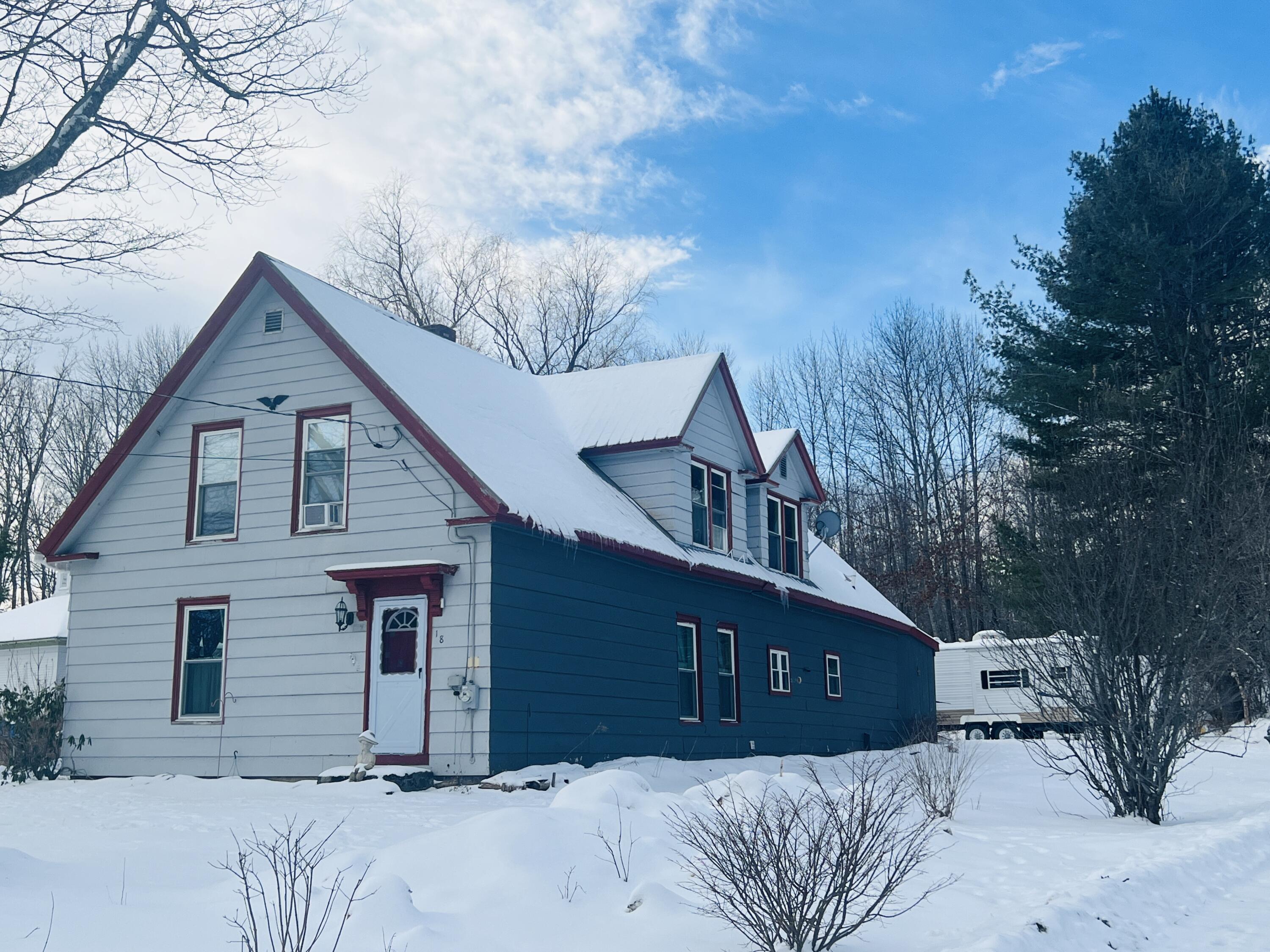 18 Center Street Monson, ME 04464 - Photo 3 of 42 IMG_1704